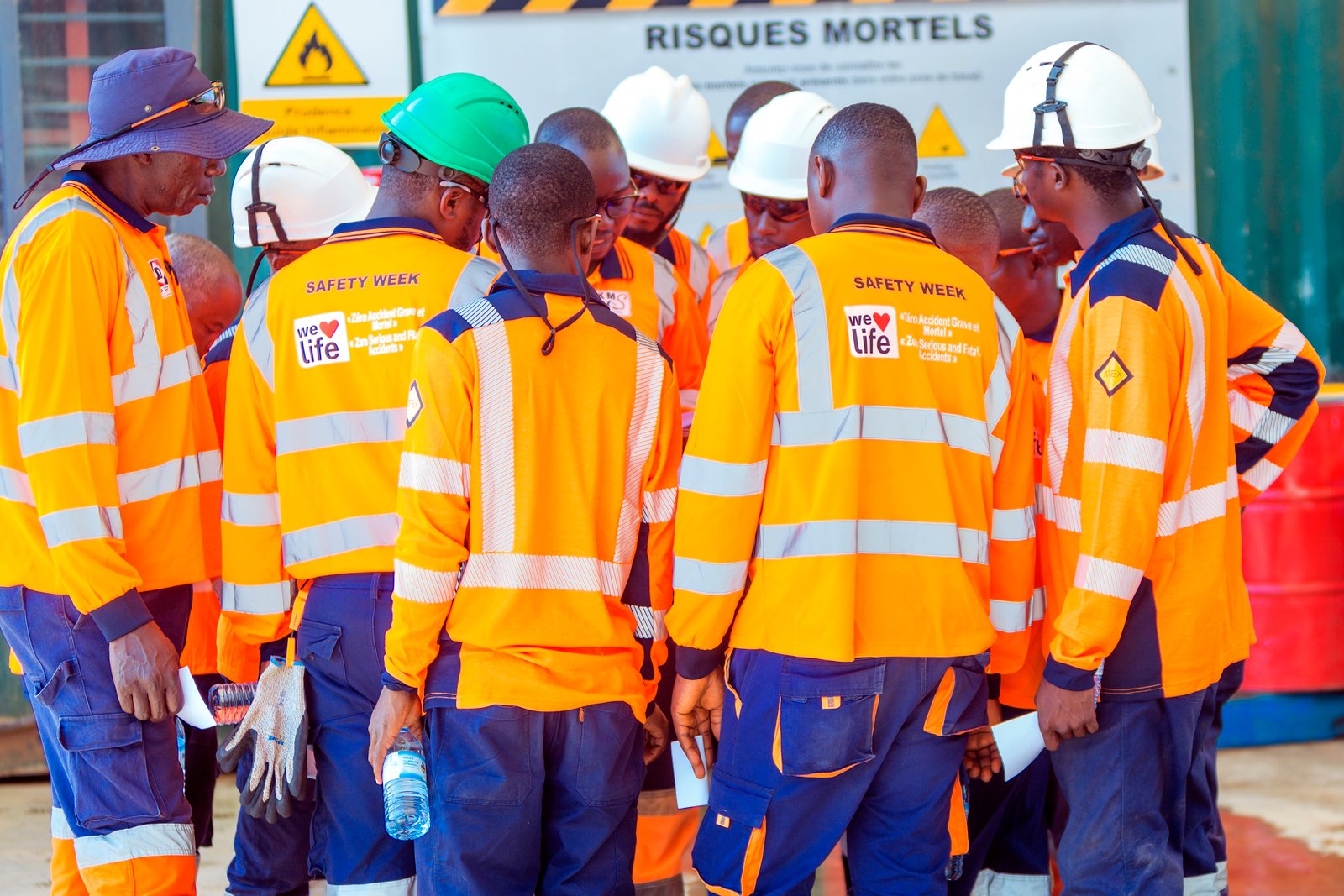 Unis pour la sécurité, forts face aux risques